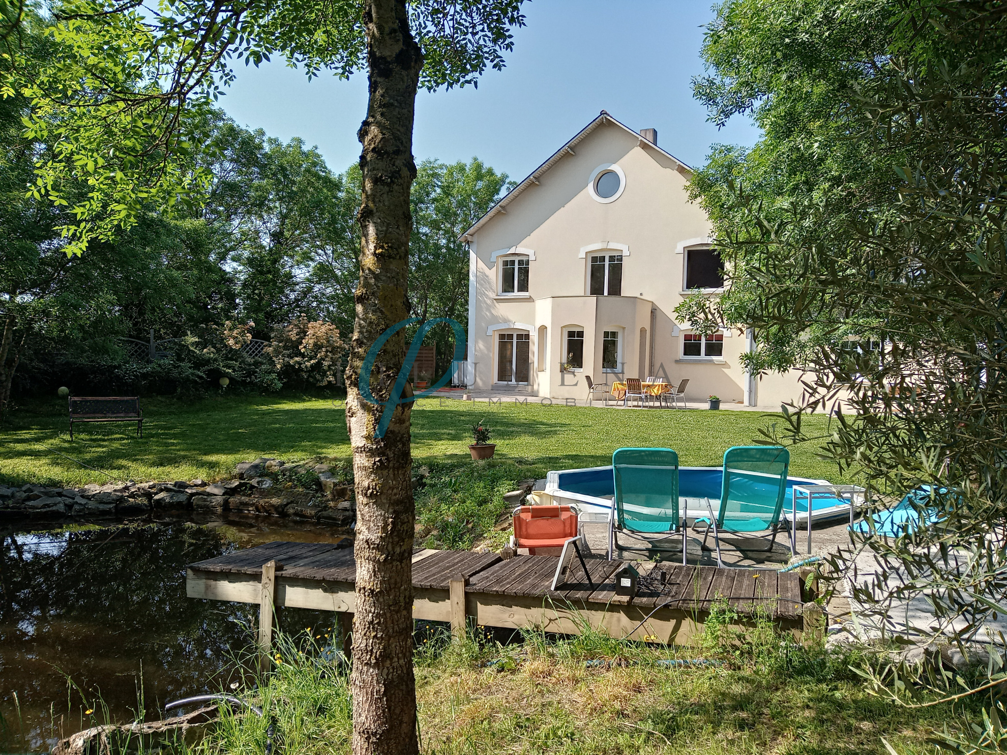 Le Petit Joaillier La Chapelle Sur Erdre